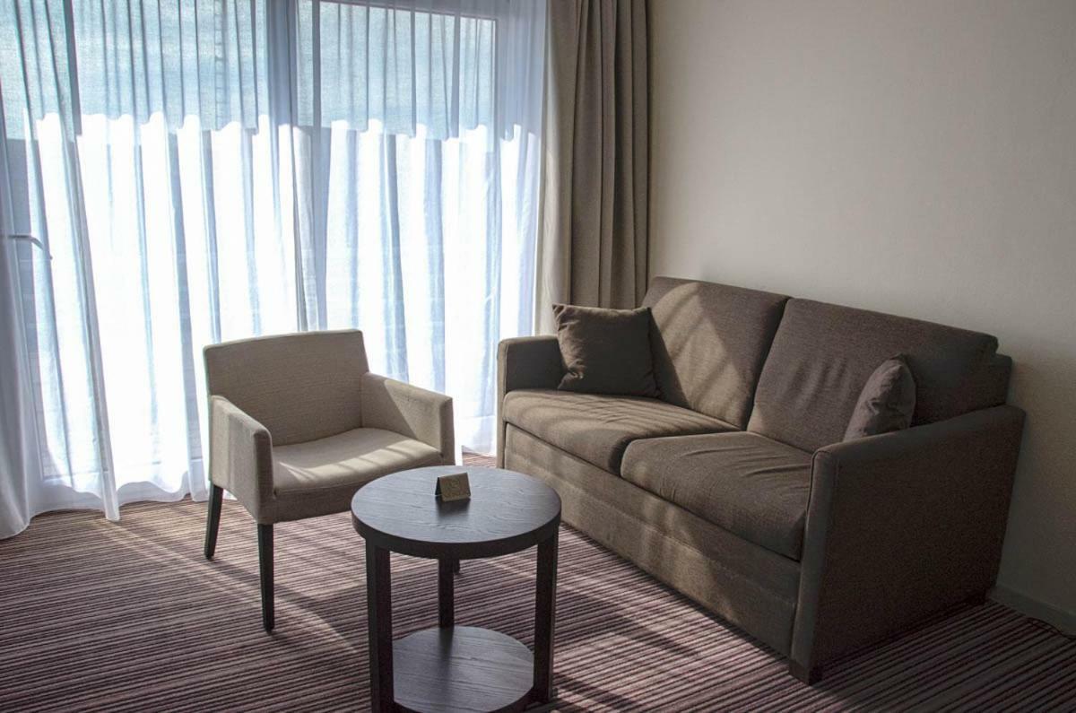 Hotel Arcato Де Хаан Екстериор снимка